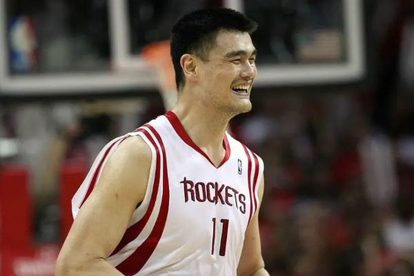 姚明的球衣號(hào)碼是幾號(hào)？